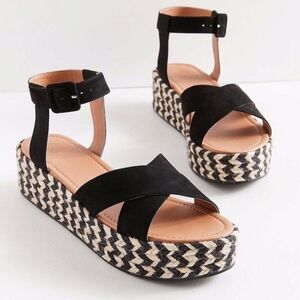 Urban Outfitters Black and Natural Woven Platform Sandals